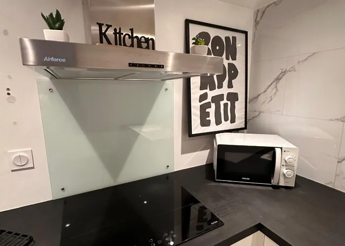 Jolie Dependance Equipee